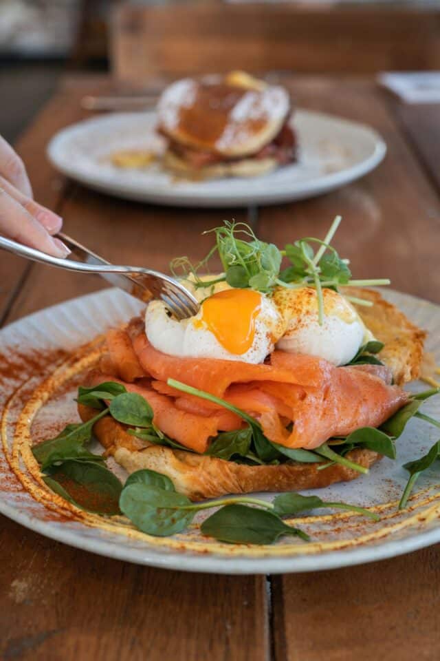 Seaside benny at Kinky Lizard.